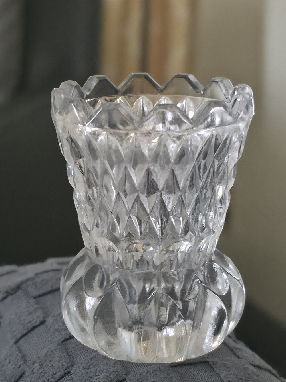 Vintage Princess House Lead Crystal Bud Vase Toothpick Holder 2.5” Sawtooth